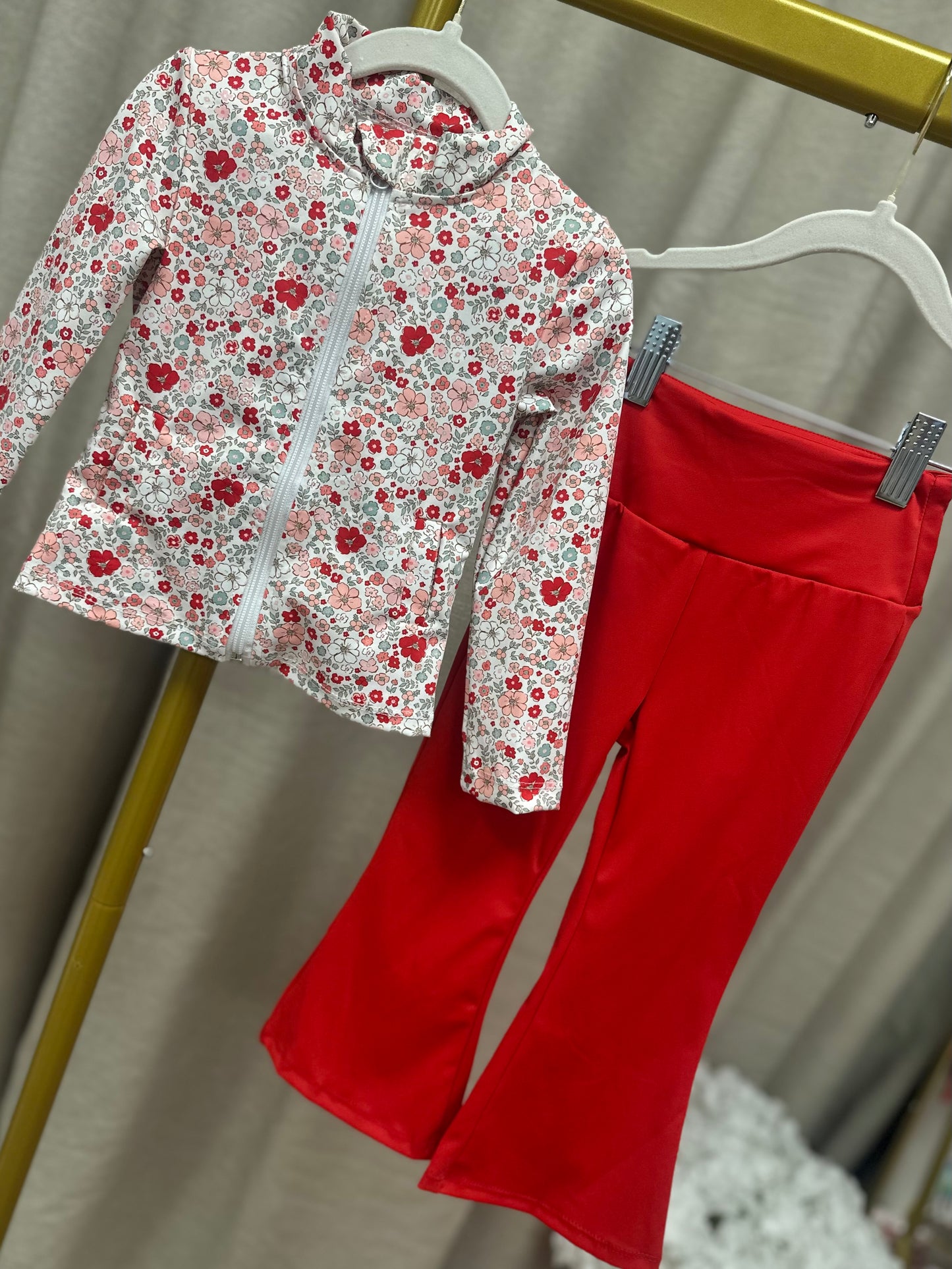 La Rosa Red Floral Activewear Set